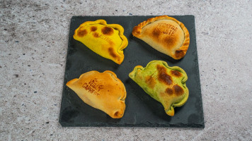 El Gusto Empanaderia 