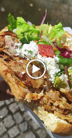 Mustafa's Gemüse Kebap food