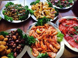 Spanische Feinkost food
