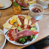 Café Chaos food
