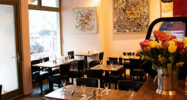Feinberg's inside