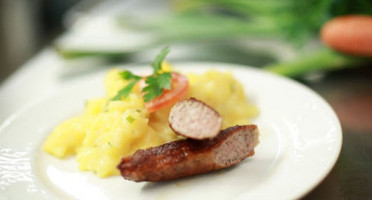 Drei Linden food