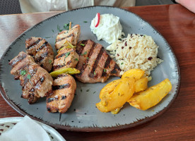 Poseidon Offenbach Griechisches food