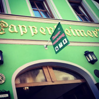 Pappenheimer outside