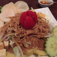 Handoyo's Sate Coffee food