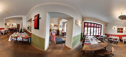 Mylos inside