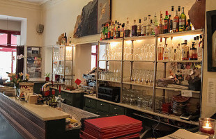 Mylos inside