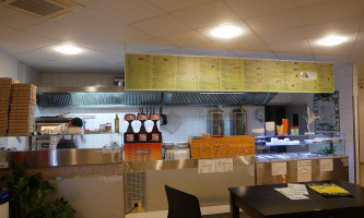 Pizzeria Prato inside