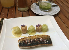 Güldener Becher food