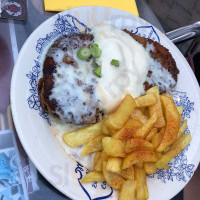 Alte Schlosserei food