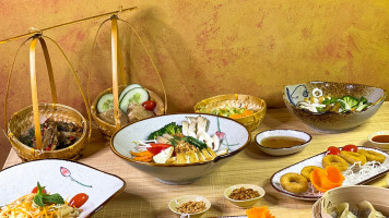 Top Tep Genuine Oriental Flavour Vegetarian Streetfood drink