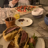 Buddels Gasthaus Und Weinbar food
