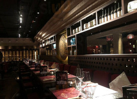 Mekong Restaurant Bar inside