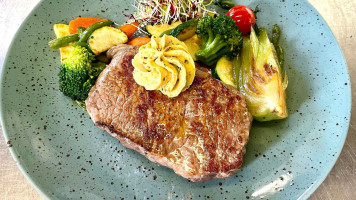 Bahnhof food