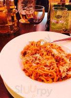Tkalcovna food