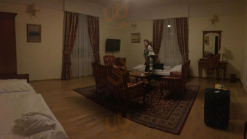 Heiderand inside