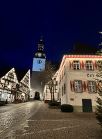 Zur Krim outside