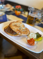Vereinsgaststätte Volltreffer food