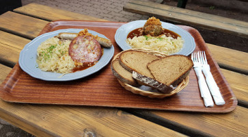 Waldhaus Lambertskreuz food