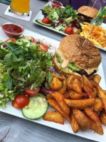 Linus food
