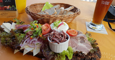 Stahlecker Hof food