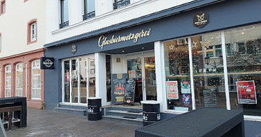 Glasbiermetzgerei outside
