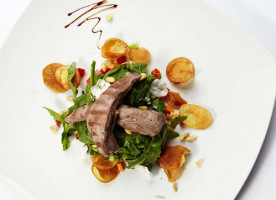 Kouros Der Grieche An Der Alster food