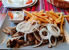 Athena Griechische Spezialitäten food