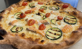 Pizza Da Leone food