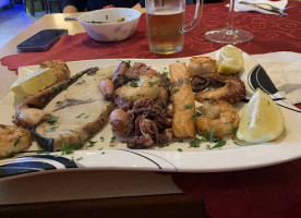 Pizzeria Trattoria Da Verona food