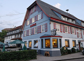Linde outside