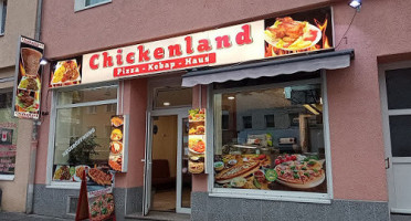 Chickenland Pizza Kebab Haus outside