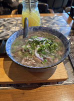 Noosou Asian Fresh Kitchen food