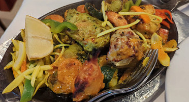 Restaurant Rama food