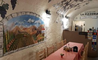 Les Bains D'ovronnaz inside