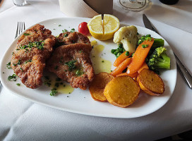 Bacco Due Pizzeria food