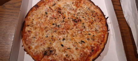 La Bella Express Pizzeria food