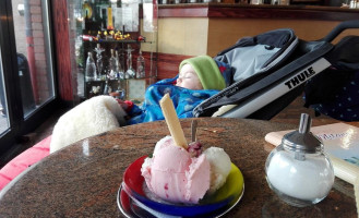 Eiscafe Milano drink
