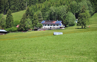 Berggasthof Alpenblick outside