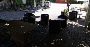 Eiscafè Maik outside