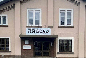 Angolo outside