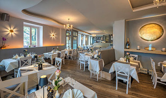 Ristorante Nuovo Mondo Da Rosario inside
