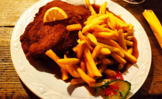 Werners Kneipe food
