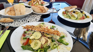 Bistro Albarella food