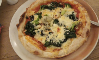 Pizzeria Delicato food