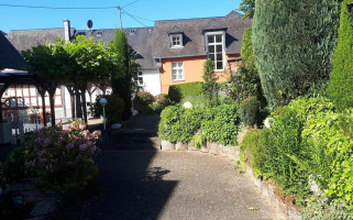 Springiersbacher Hof outside