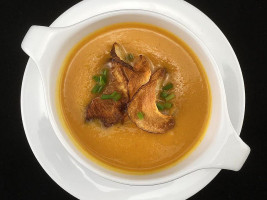 Lorenz Kitchen food