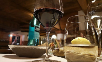 Weinschänke Schloss Groenesteyn drink