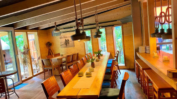Das Bootshaus - für Tapas, Themen und Temperamente inside