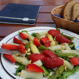 Herrenhof Am Tunnel Herrenhof Café Wein- Und Vesperstube Comida